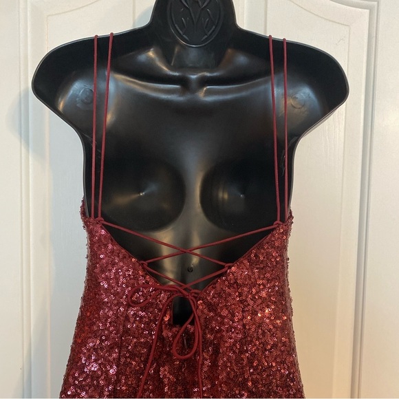 “THEIA” Jessica Sequin Lace Up Gown - Picture 13 of 16